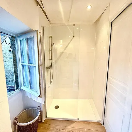 Caporizon-sarlat L'elegance-t2 Plein Centre Cite Medievale *