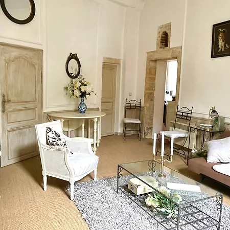 Caporizon-sarlat L'elegance-t2 Plein Centre Cite Medievale