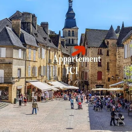 Caporizon-sarlat L'elegance-t2 Plein Centre Cite Medievale Apartmán